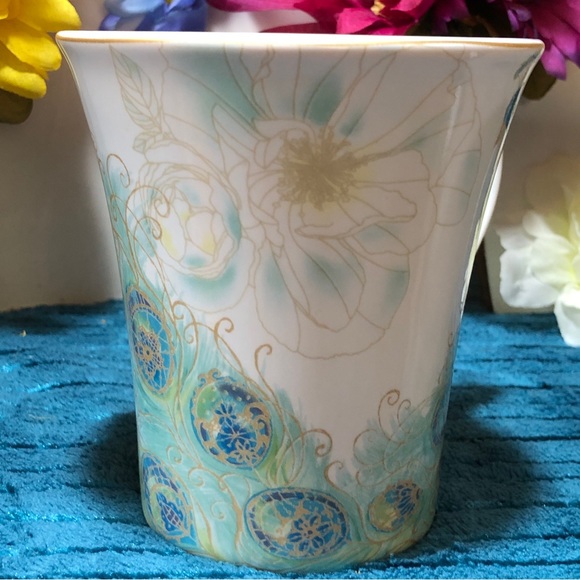 Set Of 4 Unused, 222 Fifth Lakshmi Porcelain Peacock Mugs - Picture 15 of 16